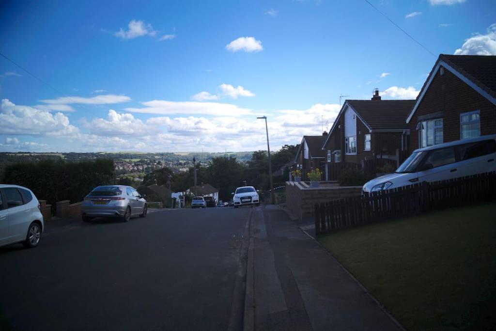 Luxurious Detached Bungalow Batley Kültér fotó
