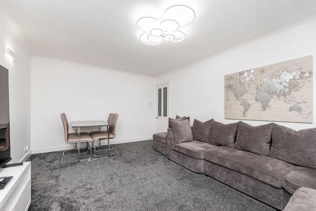 Luxurious Detached Bungalow Batley Kültér fotó